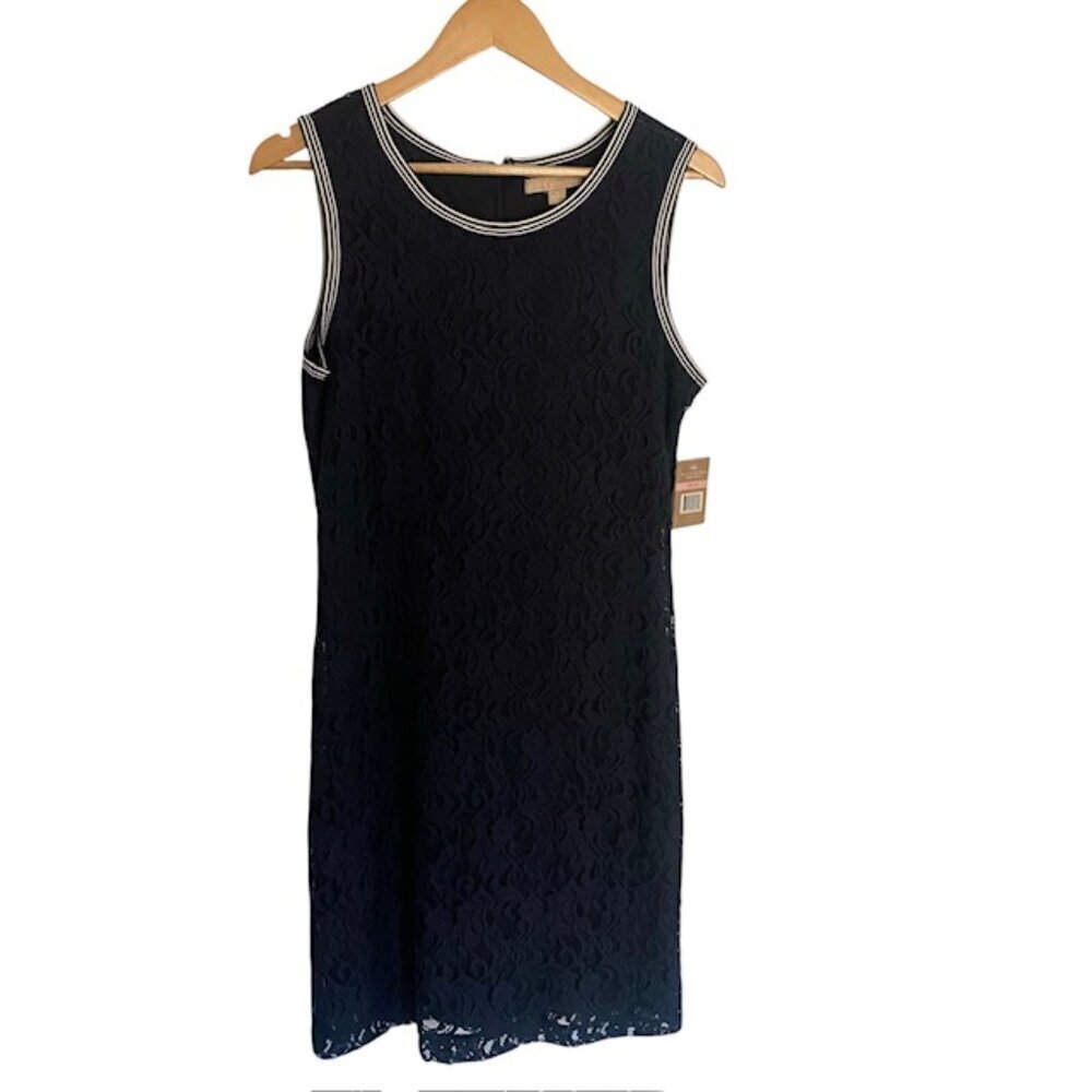 NWT Hope & Harlow Navy Sleeveless Lace Dress 10